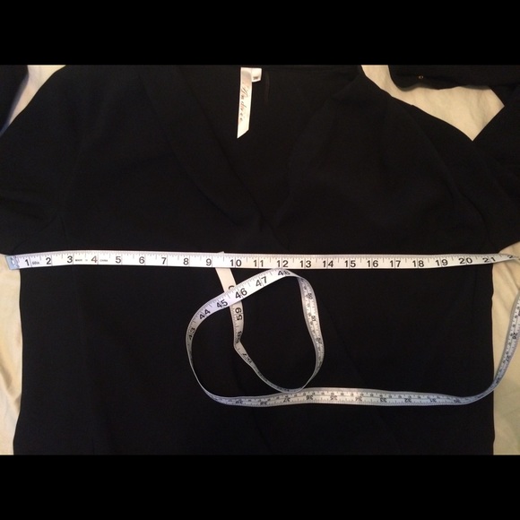 Blouse - Picture 2 of 4